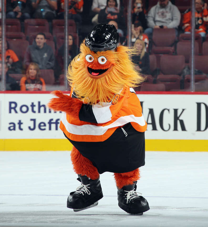 Gritty on Twitter: Le [Mascot] Squad