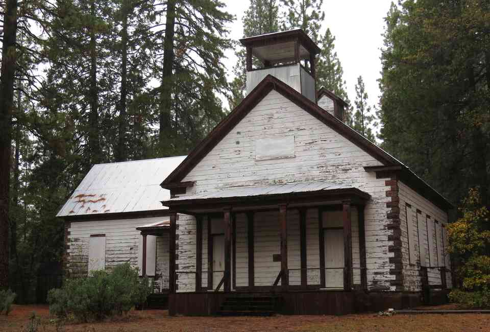 Most Insane Abandoned Places In California Right Now Thrillist