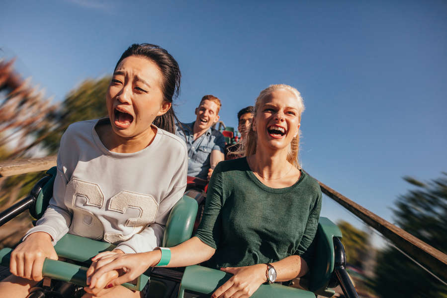 theme-park-horror-stories-are-being-shared-on-reddit-thrillist