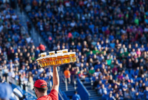 NFL Stadiums With the Cheapest and Most Expensive Beers, Ranked - Thrillist