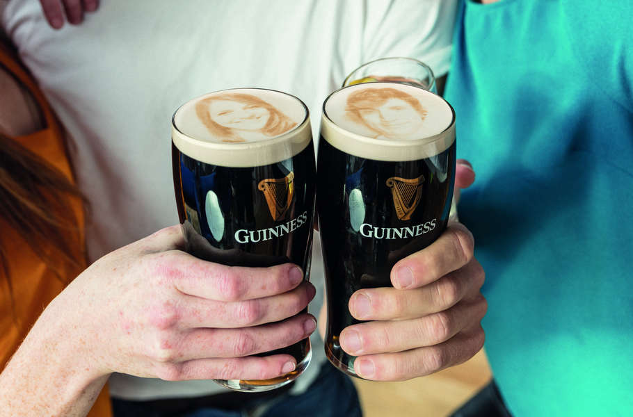 bøn jord kun Guinness Is Going to Put Your Selfie On Your Beer - Thrillist