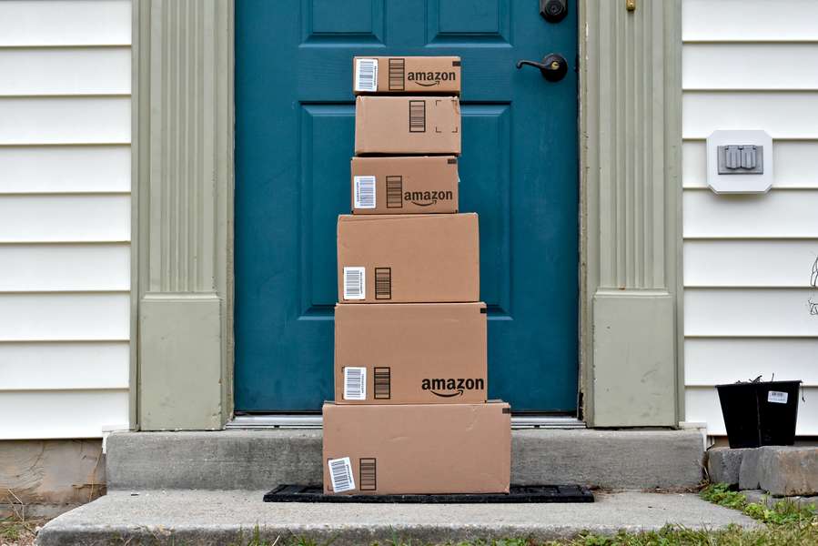 Amazon Offering Free Shipping to Everyone for the 2018 Holiday Season Thrillist