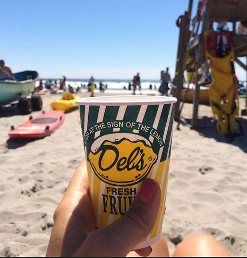 Del's