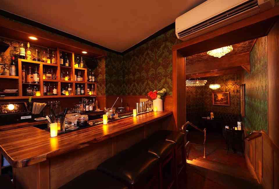 Best Speakeasies Seattle Secret Bars To Drink At Right Now
