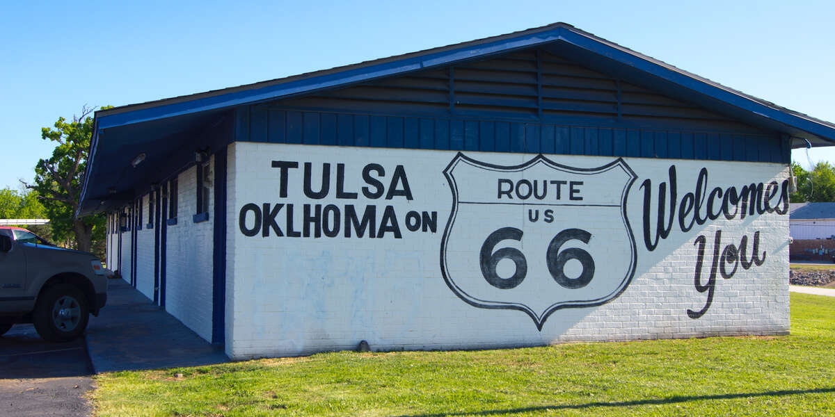 Tulsa Oklahoma Is Offering People 10000 To Move There Videos Nowthis