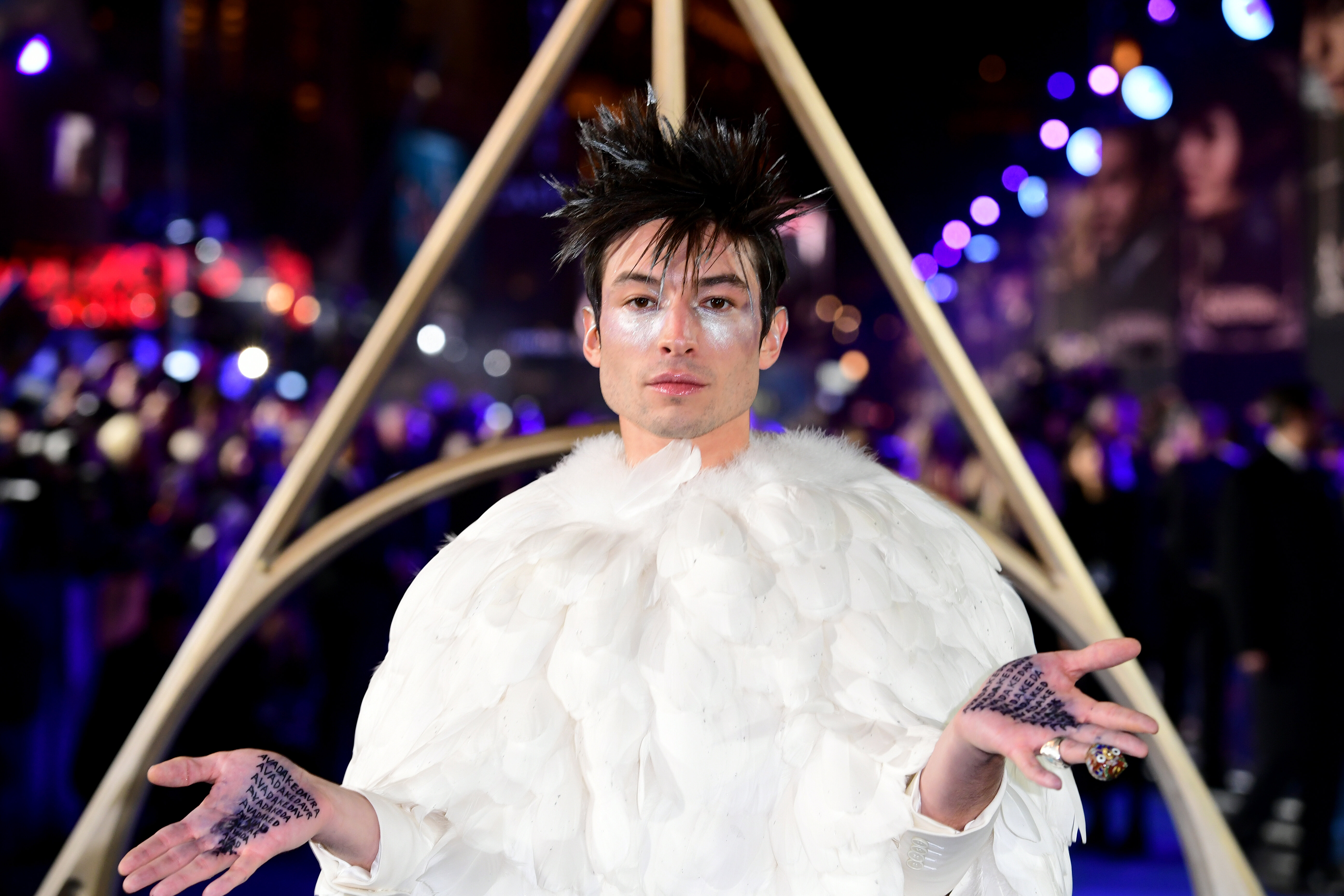 who-is-aurelius-dumbledore-ezra-miller-talks-credence-fantastic