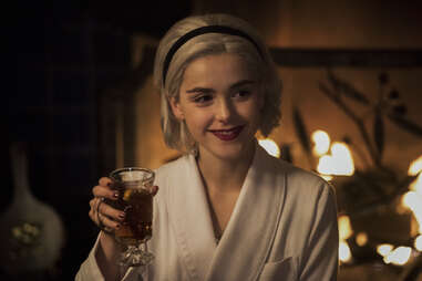 chilling adventures of sabrina a midwinter's tale