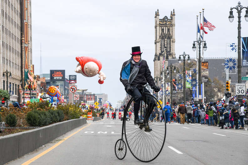 Woodward Avenue, the America's Thanksgiving Parade