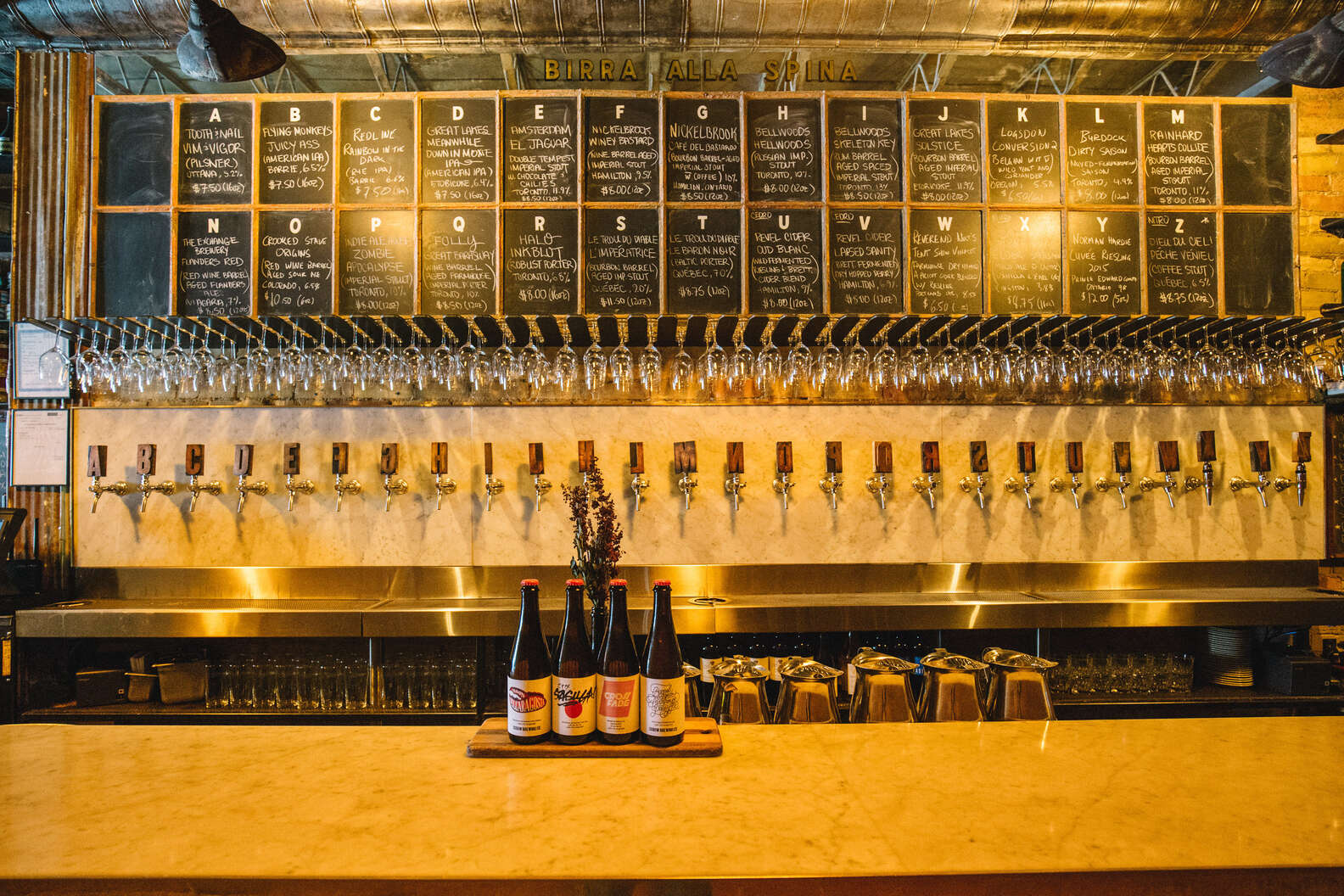 Best Beer Bars in Toronto: Where to Drink Craft Beer Right Now - Thrillist