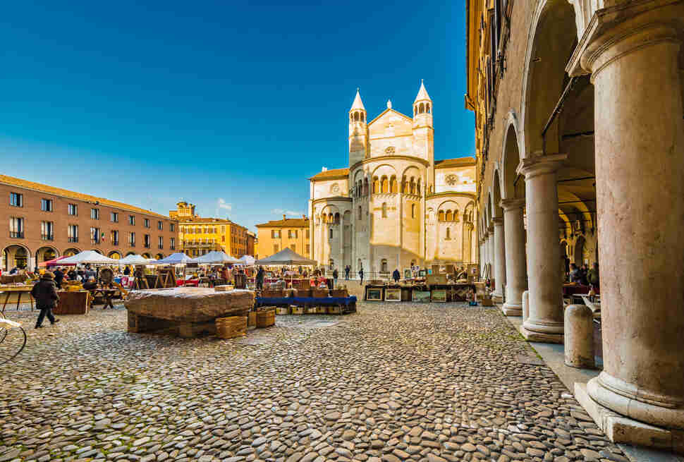Best Small Towns To Visit In Northern Italy For Food