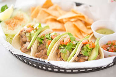 Las Tortugas Deli Mexicana