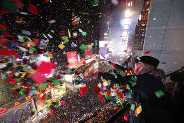 Memorable Nye 11 Hotels With Views Of The Times Square Ball Trip101
