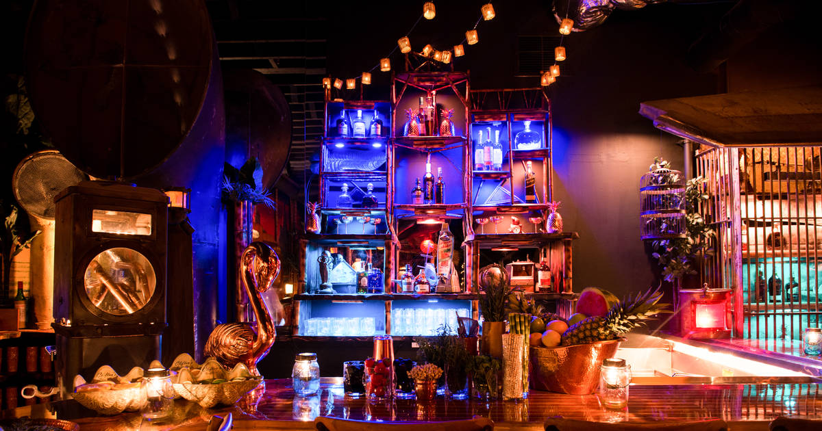 The Short Stop: A Bar in Los Angeles, CA - Thrillist