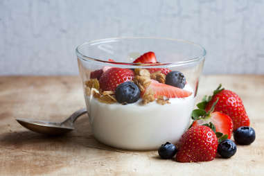 greek yogurt parfait