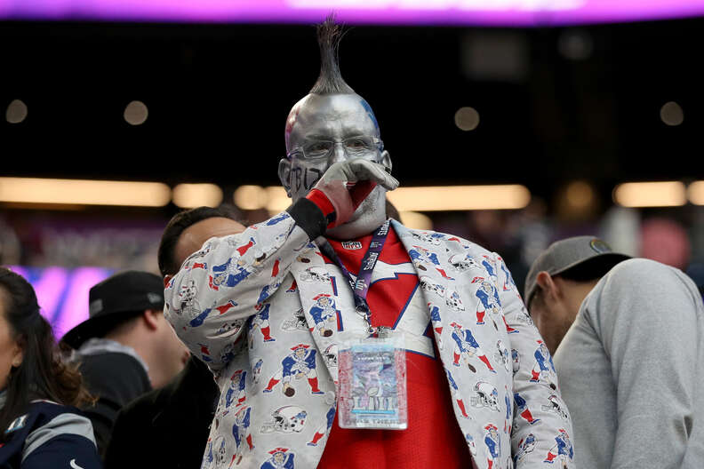 Worst Fans in the NFL: Most Obnoxious Football Fanbases, Ranked - Thrillist