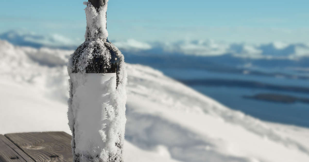 Best Winter Wines Red and Whites to Drink in the Cold Weather Thrillist