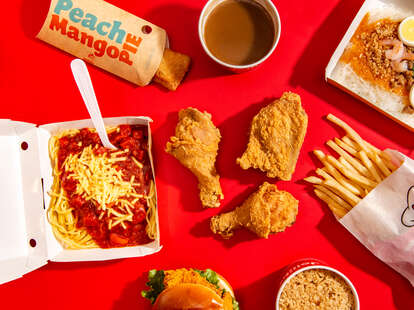 jollibee jollybee jolly bee menu items ranking thrillist chicken joy chickenjoy peach mango pie fried chickens palabok fries spaghetti filipinx 