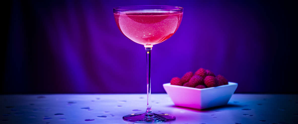 How to make a Cosmopolitan Variation: Pomegranate Vodka Cocktail ...