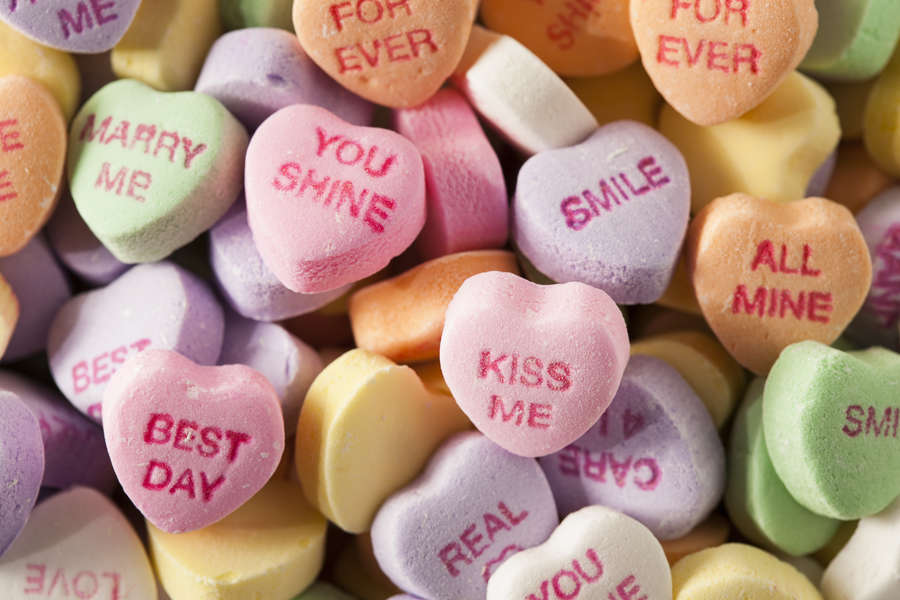 How Sweethearts Became Iconic Valentines Day Candy Thrillist 