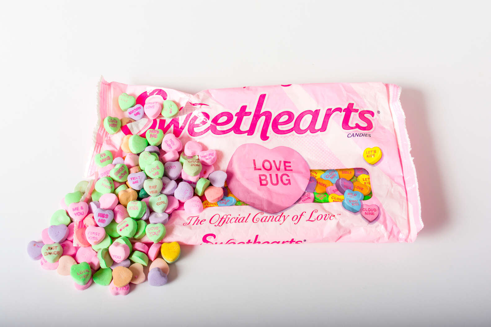 How Sweethearts Became Iconic Valentine