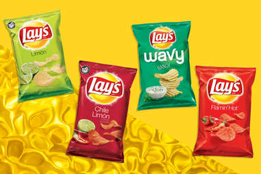 Lay's chips chile limon spicy wavy chip