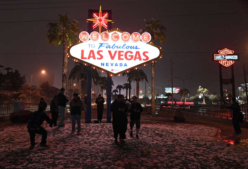 Las Vegas Snowfall is Setting Records and Stealing the Show - Thrillist