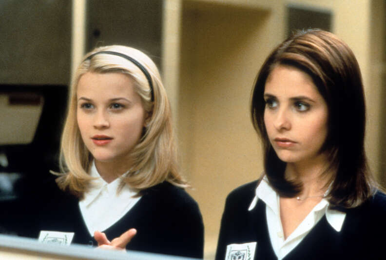 Cruel Intentions: Why Kathryn's Coke Cross Necklace Is Still So Iconic -  Thrillist