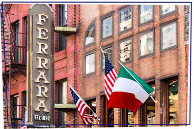 Things To Do In Little Italy Nyc Best Places To Eat And Visit Thrillist