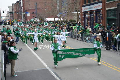 St Patrick S Day Parade In Pittsburgh 2019 Route Time Weather More Thrillist Pittsburgh Christmas Parade 2021 Route
