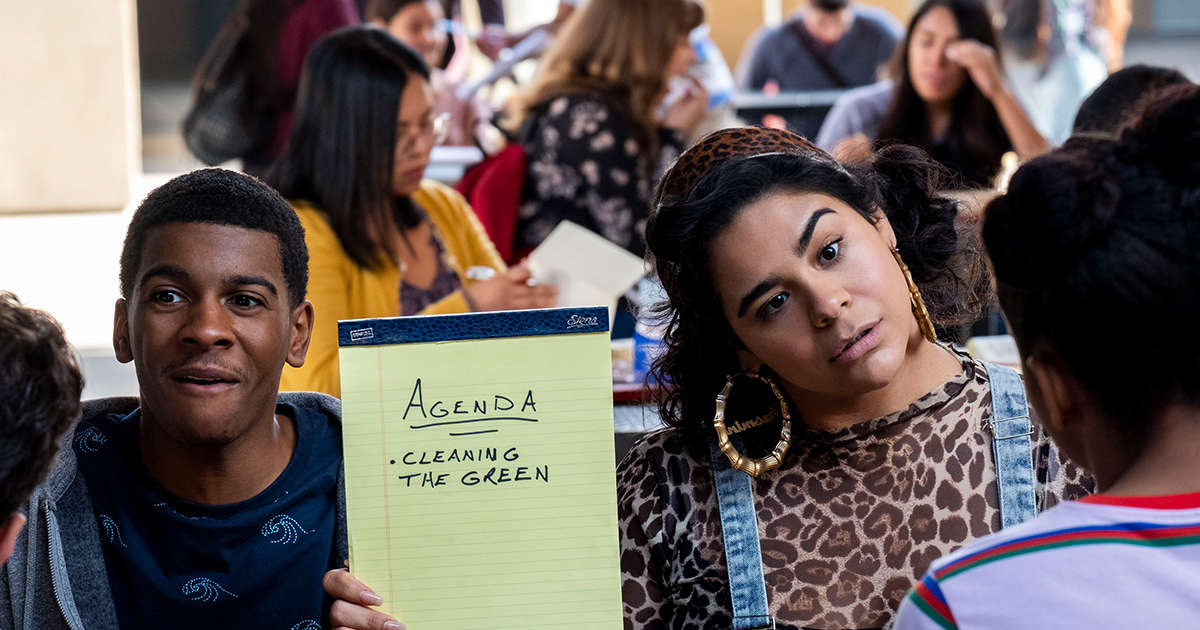 On My Block Season 2 Trailer Jamal Finds the RollerWorld Heist Money