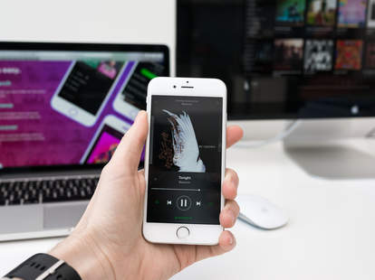 Spotify free hulu family plan free Spotify free hulu family plan free