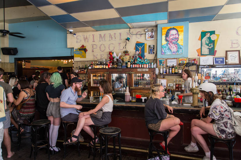 The Best Bars for Single Mingling in Seattle