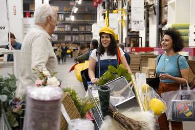 lost and found broad city