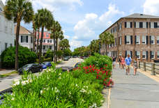 Actually Cool Things to Do in Charleston When Someone Visits