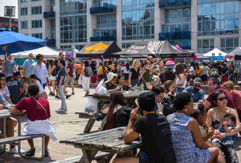 Best Food Vendors At Nyc Smorgasburg 2019 Your Guide To