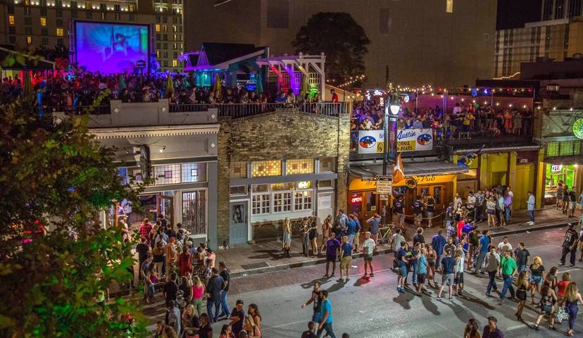 Best Rooftop Bars In Austin Where To Drink With A View In Atx Thrillist