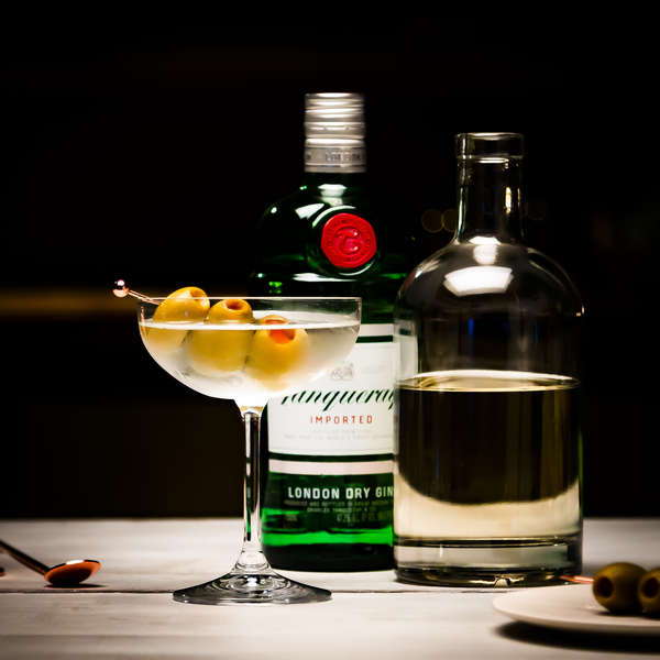 How to make a Martini Ultimate Martini Cocktail Recipe Thrillist