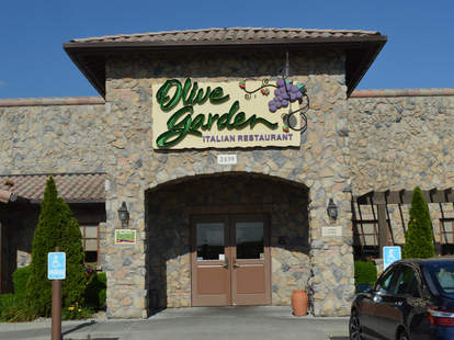 Florida Man Arrested Outside Olive Garden While Angrily Eating