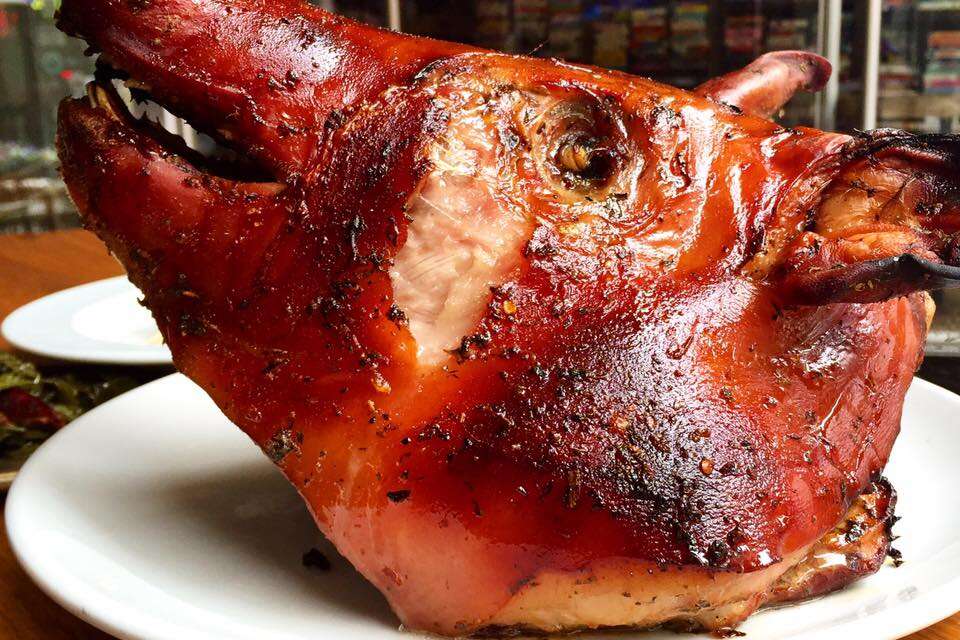 How To Cook Pig's Head: The Perfect Cookout Dish To Try This Summer -  Thrillist