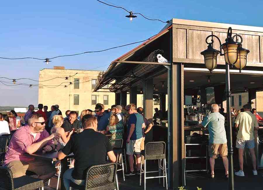 Best Rooftop Bars In Minneapolis St Paul Where To Drink With A