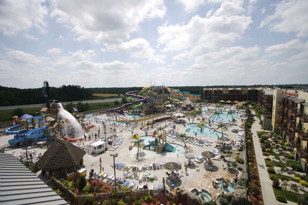 Best Water Parks In The Usa That Are Fun For Everyone Thrillist