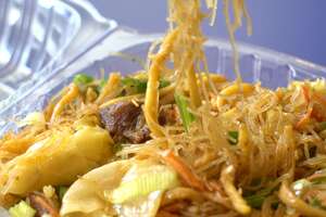The Best Pancit Noodles in the Bay Area