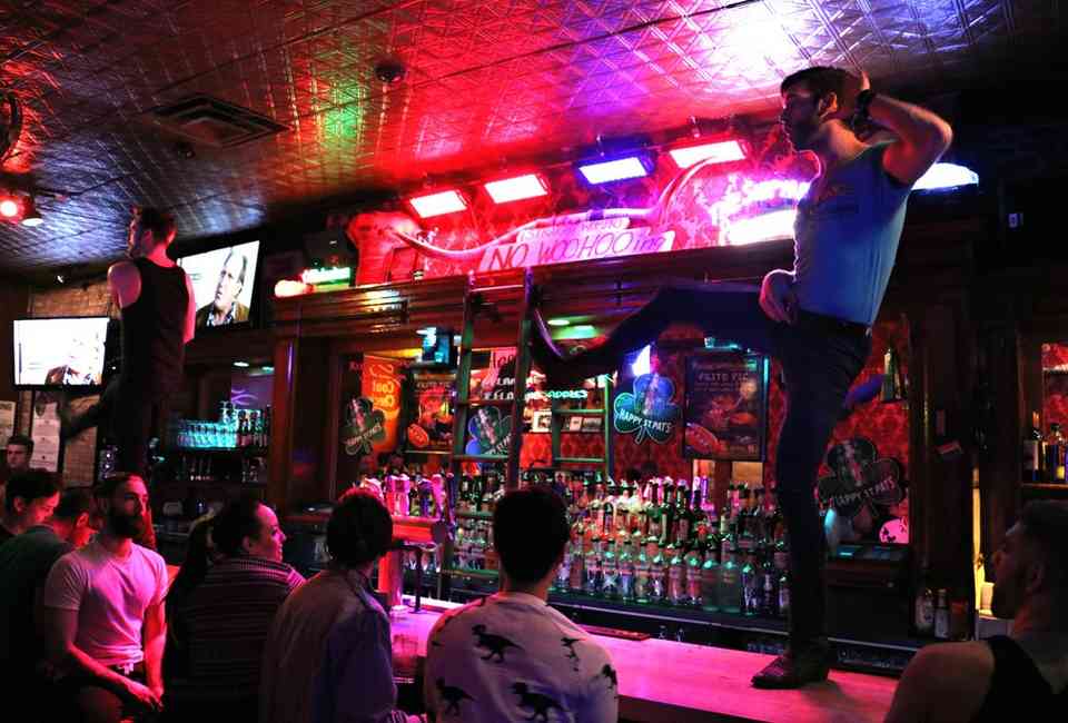 Best Gay Lesbian Lgbtq Bars In Nyc Right Now Queer - 