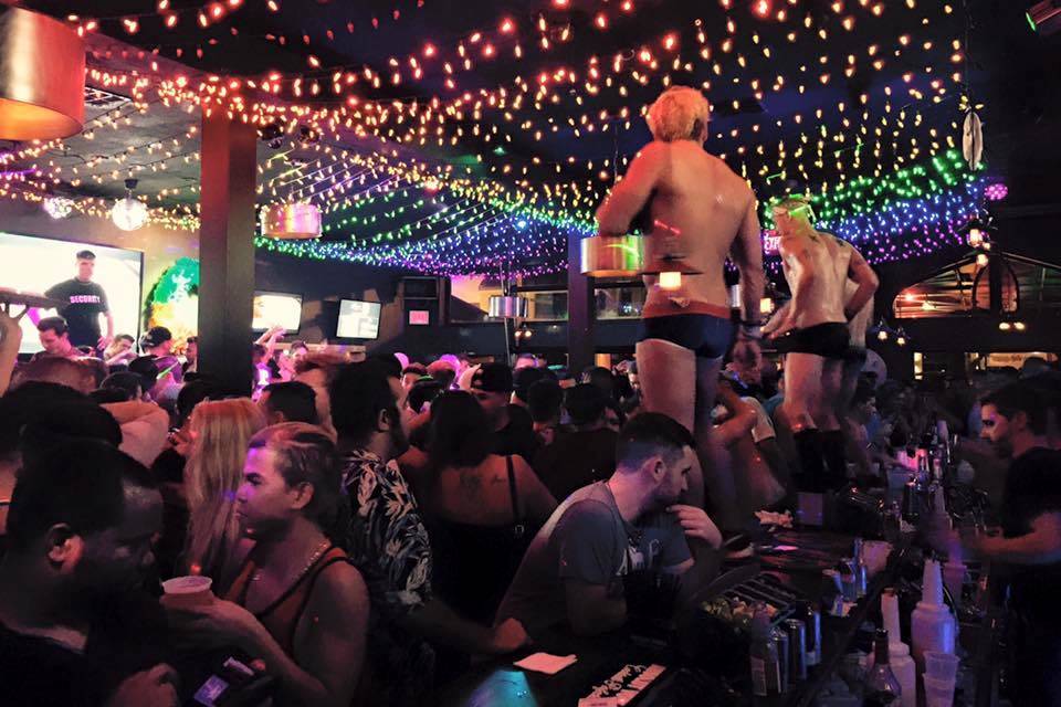 Best Gay Bars In San Diego Gay Lesbian And Lgbtq Bars And Parties Thrillist