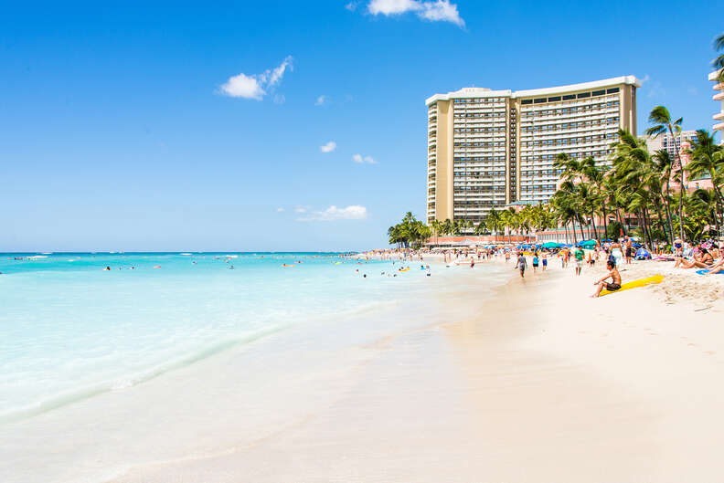 What It's Like to Visit Waikiki Beach in Honolulu on Oahu, Hawaii