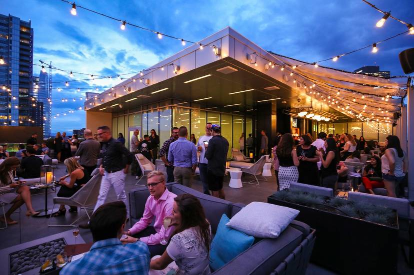 Best Rooftop Bars In Denver: Where To Drink Outside This Summer - Thrillist