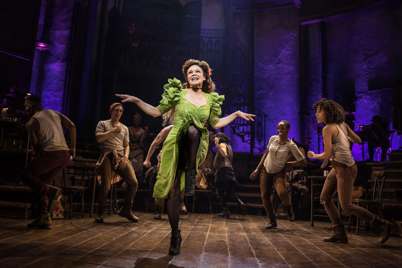 Best New Shows On Broadway 2024 - Lindy Petrina