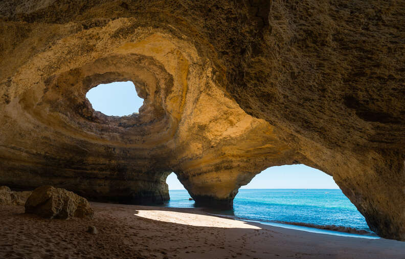 Praia de Benagil Algarve, Portugal