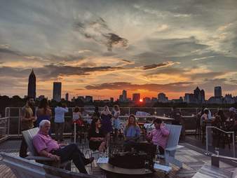 Best Rooftop Bars In America Where To Drink With A View Thrillist