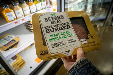 beyond burger patties grocery store vegetarian meat beef patty burgers plant-based grocery shopping refrigerated
